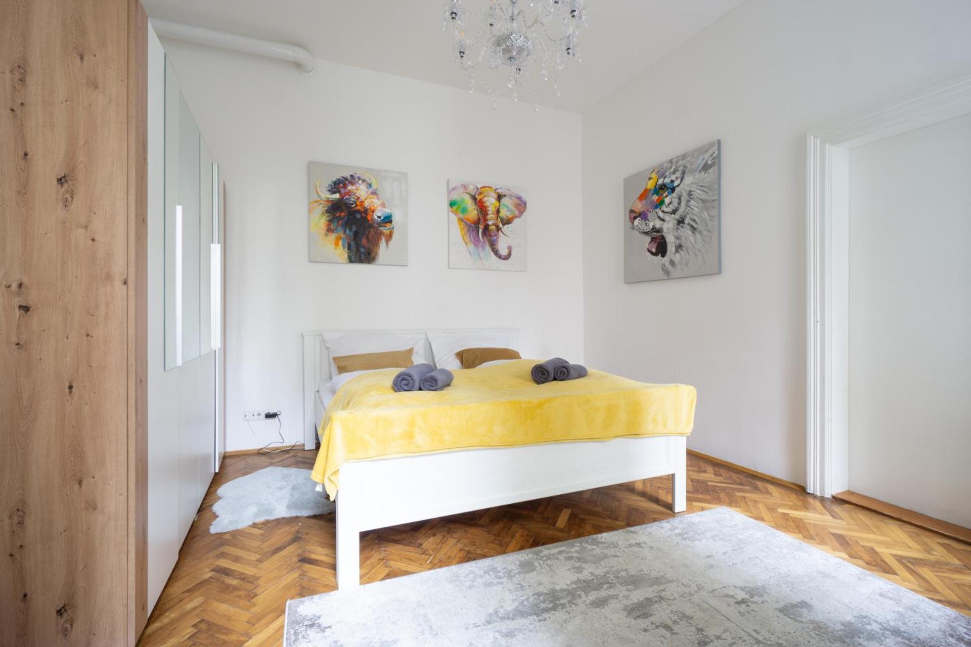 Central Apartment In Viennese Old Building Eksteriør bilde