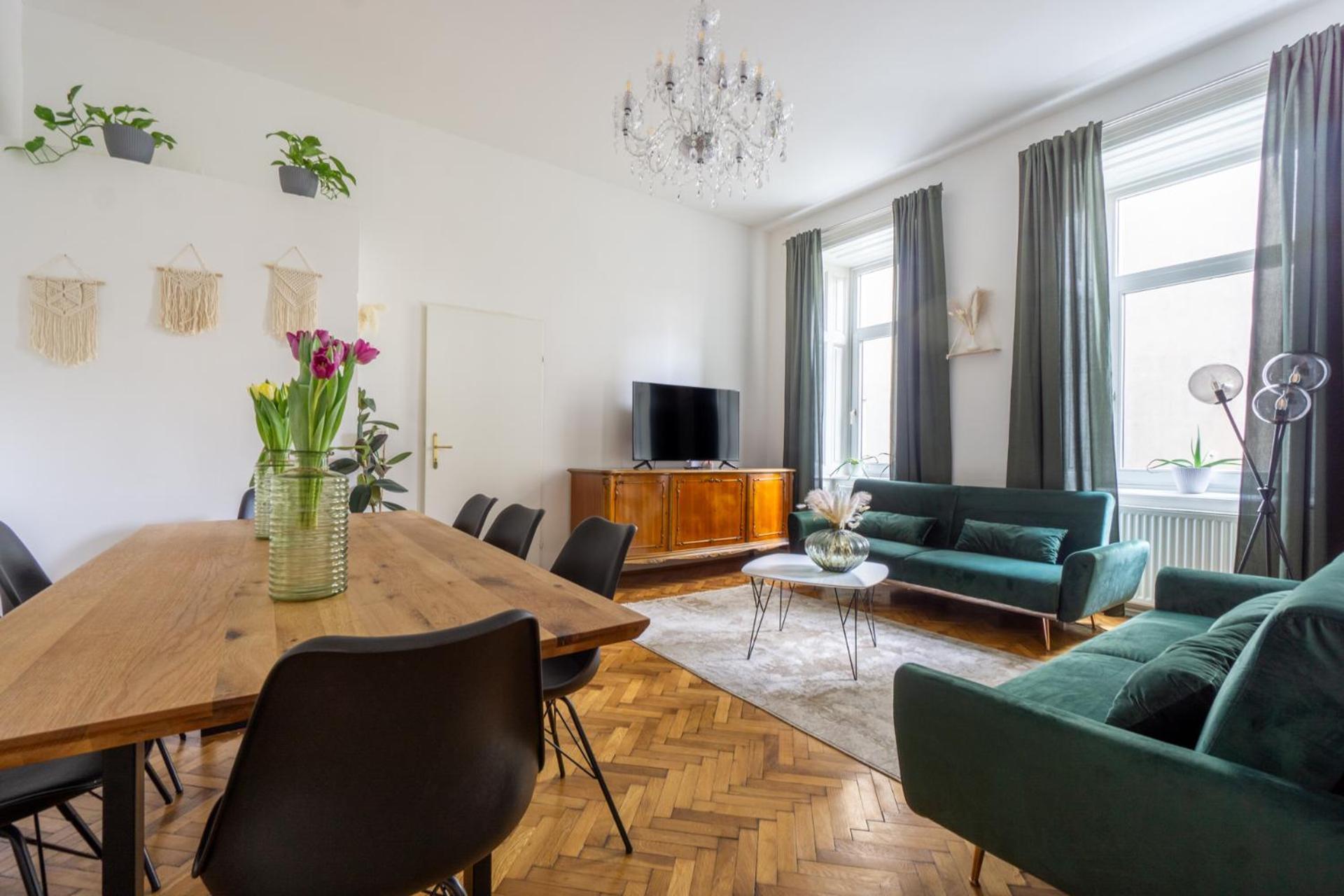Central Apartment In Viennese Old Building Eksteriør bilde