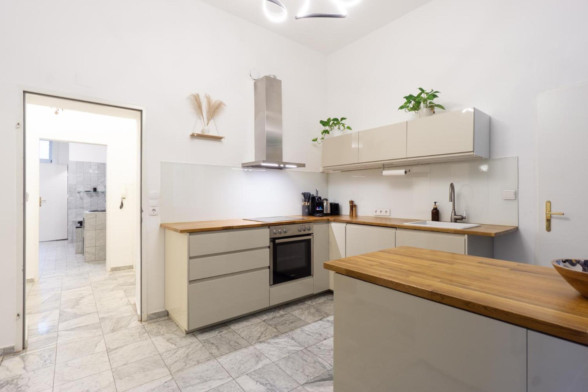 Central Apartment In Viennese Old Building Eksteriør bilde